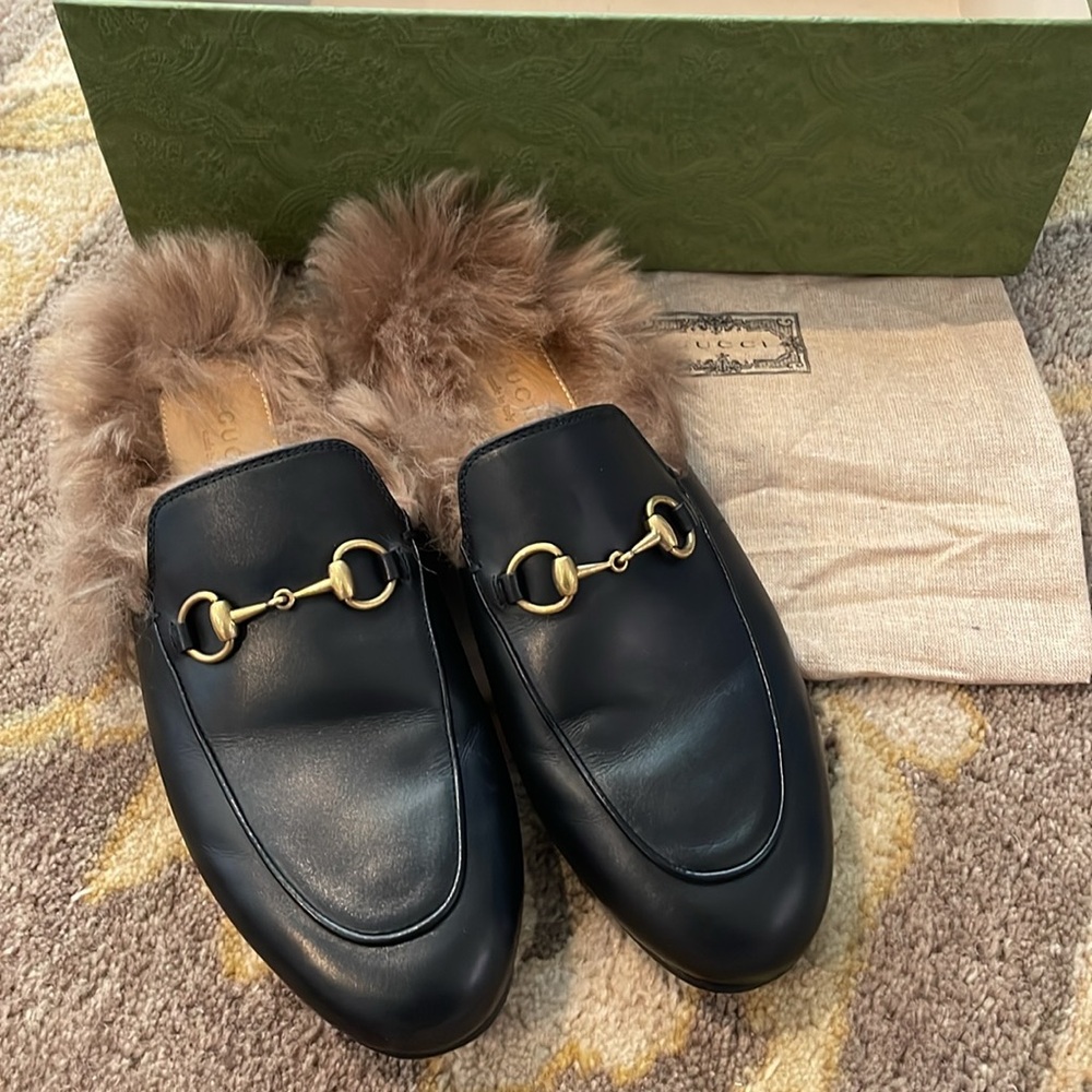 Gucci Princetown Fur Loafers - Picture 7 of 11
